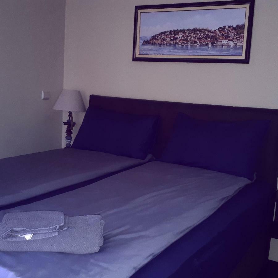 Apartments Nemo Delux Ohrid Extérieur photo